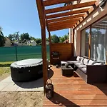 Pod Vyhlidkou Villa *